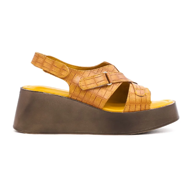 Men's sandals in a neutral color like black or brown Men's sandals in a neutral color like black or brown Yellow Wedge Sandal FR5090 Men's sandals in a neutral color like black or brown Men's sandals in a neutral color like black or brown Yellow Wedge Sandal FR5090