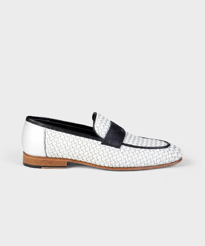 Men's loafers with a pointed toe for a stylish appearance Men's loafers with a pointed toe for a stylish appearance Handmade Woven Loafers Men's loafers with a pointed toe for a stylish appearance Men's loafers with a pointed toe for a stylish appearance Handmade Woven Loafers