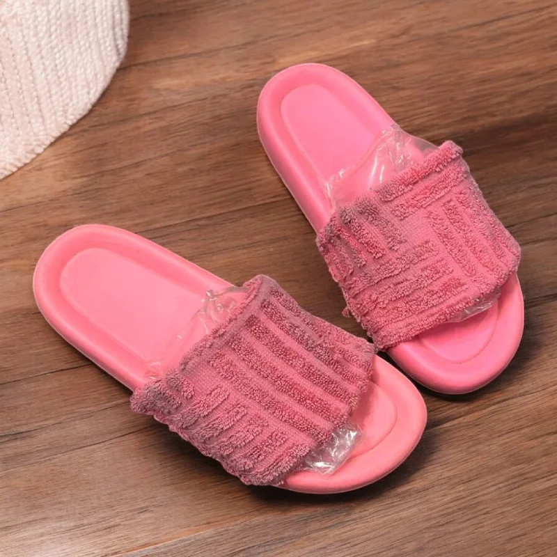 Men's slippers with a wool blend upper for warmth Pink slipper