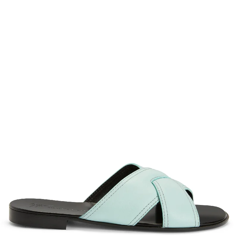 Men's leather loafers with a penny slot Men's leather loafers with a penny slot Giuseppe Zanotti Flavio Men's leather loafers with a penny slot Men's leather loafers with a penny slot Giuseppe Zanotti Flavio