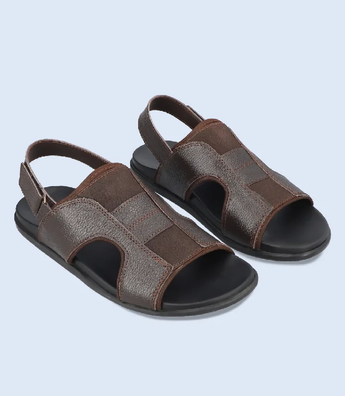Men's sandals with a contrast stitching detail Men's sandals with a contrast stitching detail BM5584-Choco-Men Casual Sandal Men's sandals with a contrast stitching detail Men's sandals with a contrast stitching detail BM5584-Choco-Men Casual Sandal