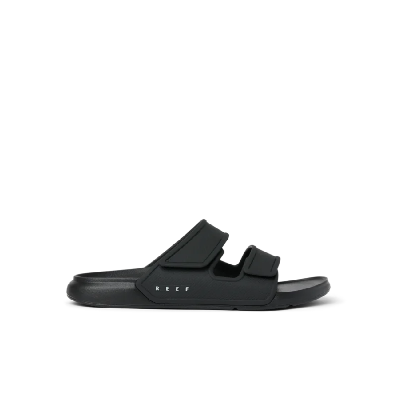 Men's sandals with a buckle closure Men's sandals with a buckle closure Oasis Adapt