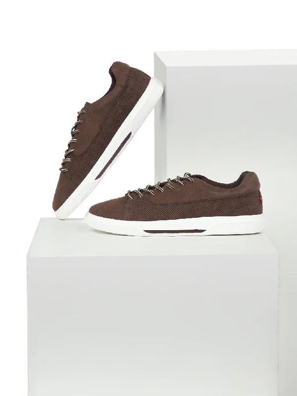Men's casual shoes with a low - profile design Men's Brown Casual Shoes