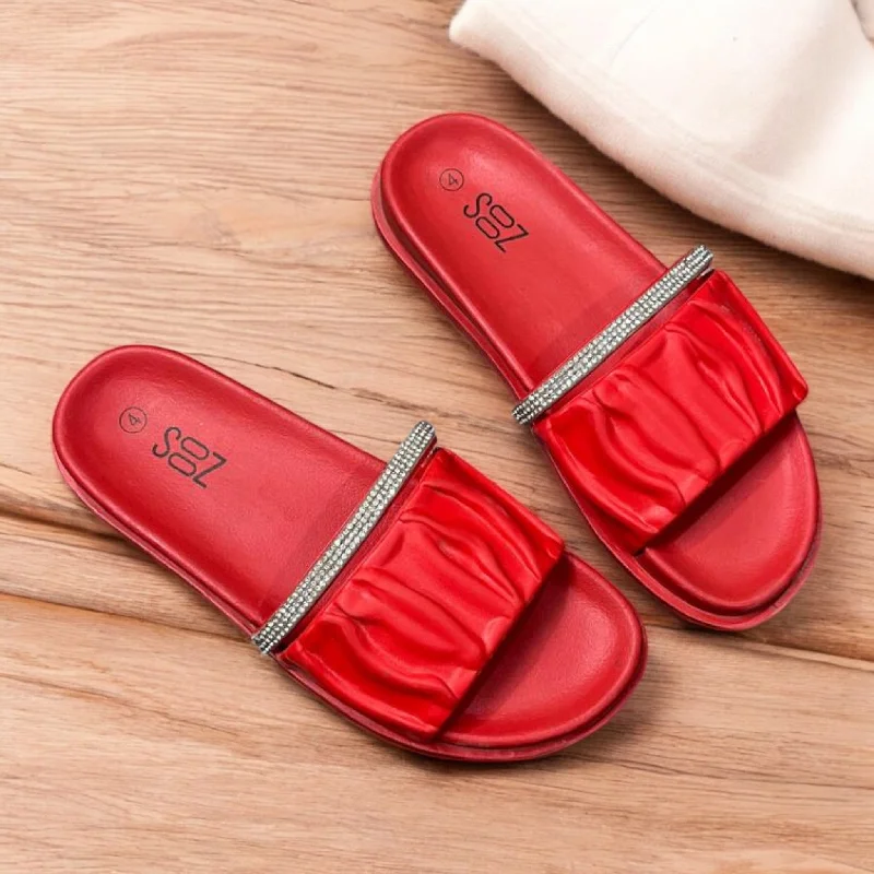 Men's slippers with a stretchy side panel for a better fit Red slipper
