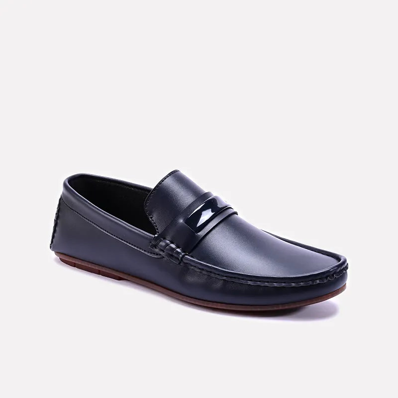 Men's loafers with a perforated leather upper for ventilation Men's loafers with a perforated leather upper for ventilation Vellum Blue Loafers 0130874 Men's loafers with a perforated leather upper for ventilation Men's loafers with a perforated leather upper for ventilation Vellum Blue Loafers 0130874