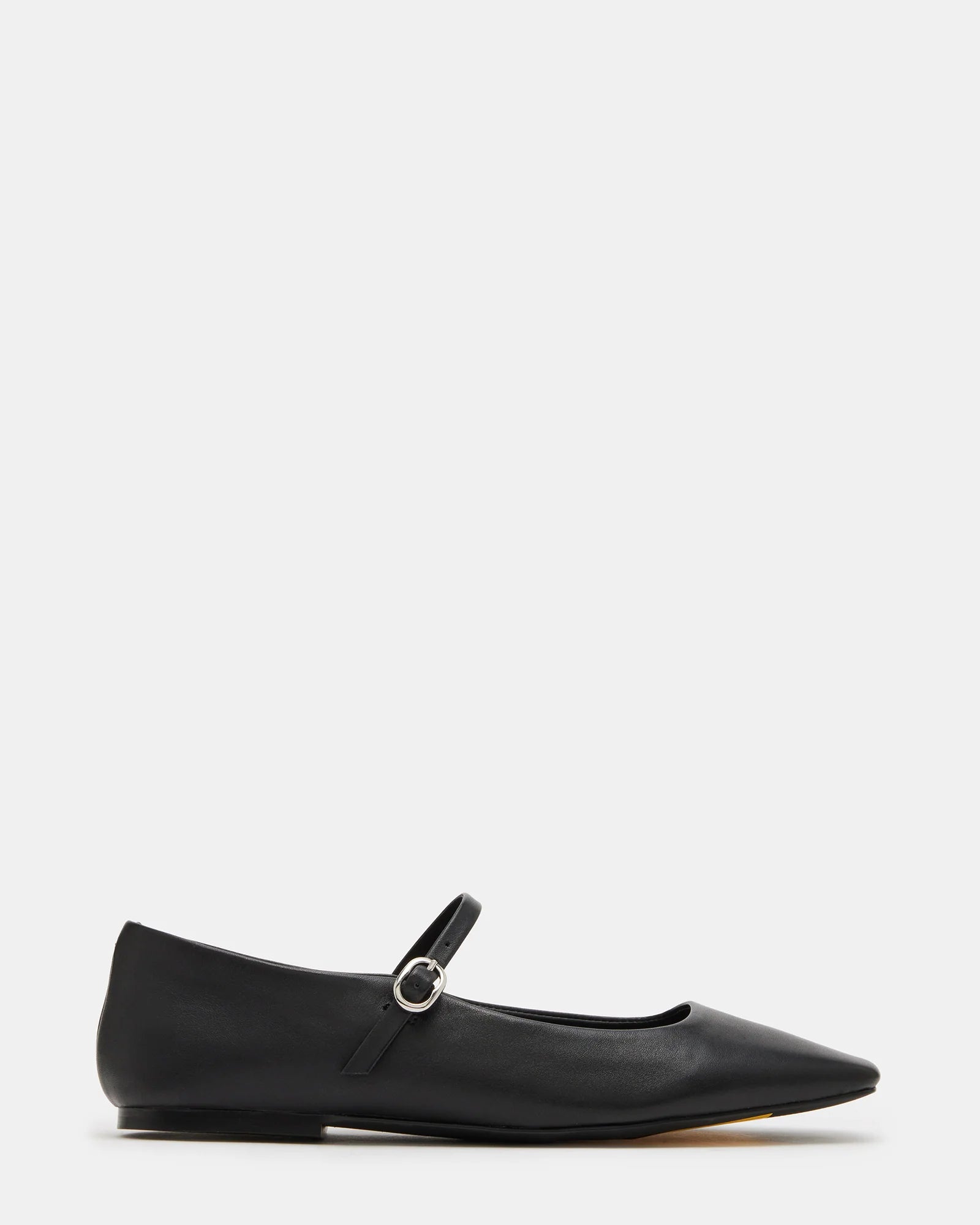 Men's loafers with a pointed toe for a stylish appearance Men's loafers with a pointed toe for a stylish appearance MAPLE BLACK LEATHER Men's loafers with a pointed toe for a stylish appearance Men's loafers with a pointed toe for a stylish appearance MAPLE BLACK LEATHER