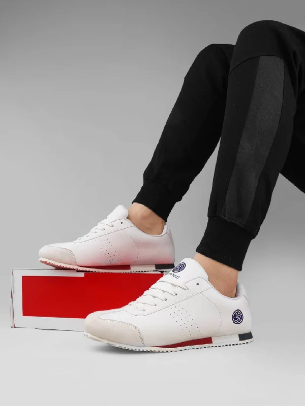 Men's casual shoes with a logo patch on the tongue Bacca Bucci Zest RetroDash