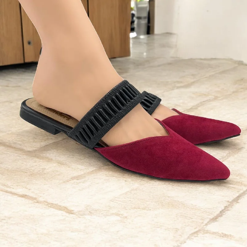 Men's slippers with a logo patch on the side velva open back