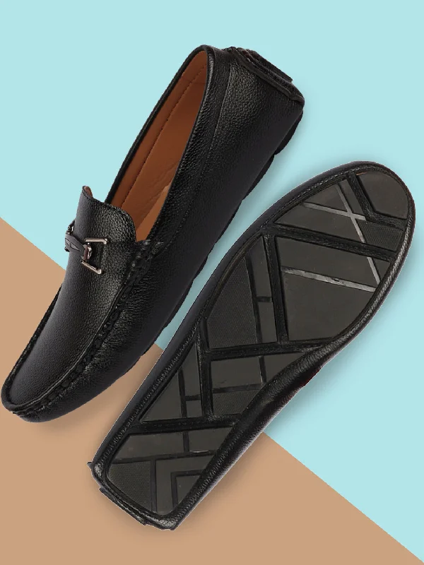 Men's casual shoes with a logo patch on the tongue Men Black Casual Slip On Textured Stitched Design Driving Loafer and Moccasin Shoes Men's casual shoes with a logo patch on the tongue Men Black Casual Slip On Textured Stitched Design Driving Loafer and Moccasin Shoes