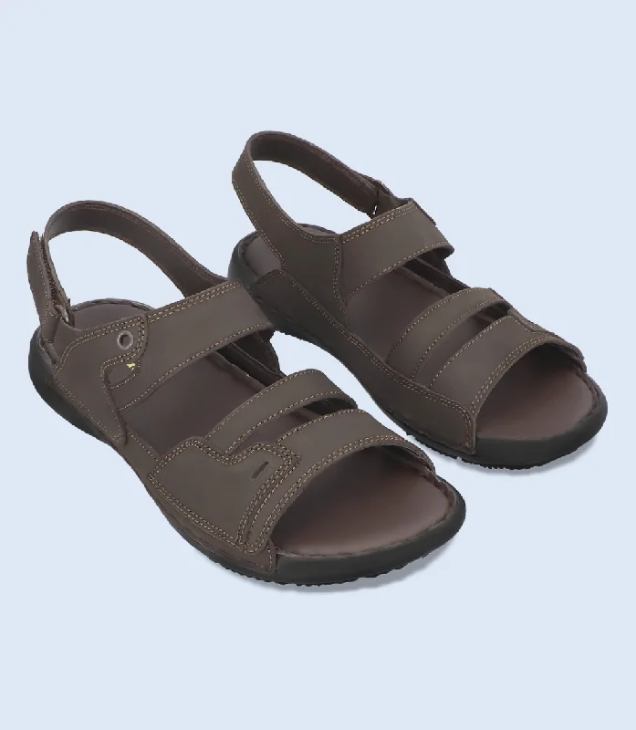 Men's sandals with a toe post design Men's sandals with a toe post design BM5642-ESPRESSO-Men Casual Sandals Men's sandals with a toe post design Men's sandals with a toe post design BM5642-ESPRESSO-Men Casual Sandals