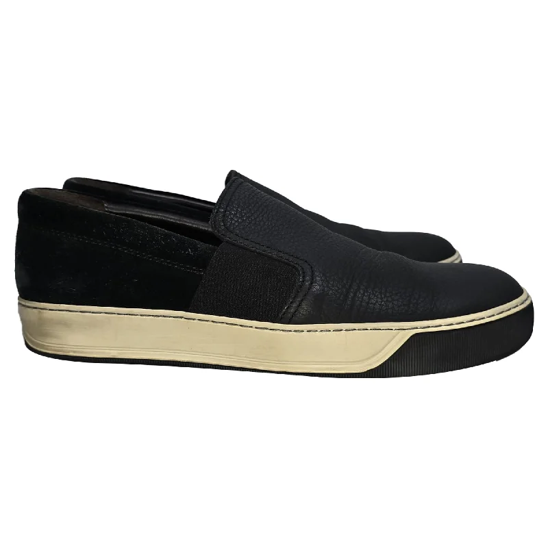 Men's loafers with a smooth leather finish Men's loafers with a smooth leather finish Lanvin Slip-On Sneakers in Black Leather and Suede Men's loafers with a smooth leather finish Men's loafers with a smooth leather finish Lanvin Slip-On Sneakers in Black Leather and Suede