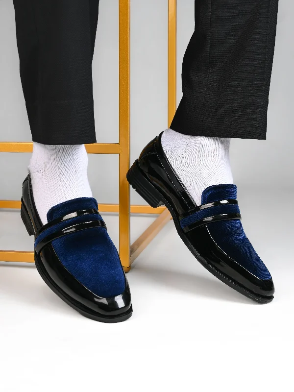 Men's loafers with a removable insole for cleaning Men's loafers with a removable insole for cleaning Alberto Torresi Wedding Black Patent Blue Suede Shoes Men's loafers with a removable insole for cleaning Men's loafers with a removable insole for cleaning Alberto Torresi Wedding Black Patent Blue Suede Shoes
