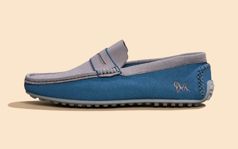 Men's loafers with a pointed toe for a stylish appearance Men's loafers with a pointed toe for a stylish appearance ReLive Knit Color Block Loafers : Blue/Grey Men's loafers with a pointed toe for a stylish appearance Men's loafers with a pointed toe for a stylish appearance ReLive Knit Color Block Loafers : Blue/Grey