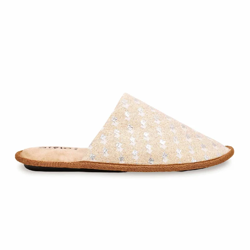Men's slippers with a padded footbed for all - day comfort Golden Warm Slipper WN3043
