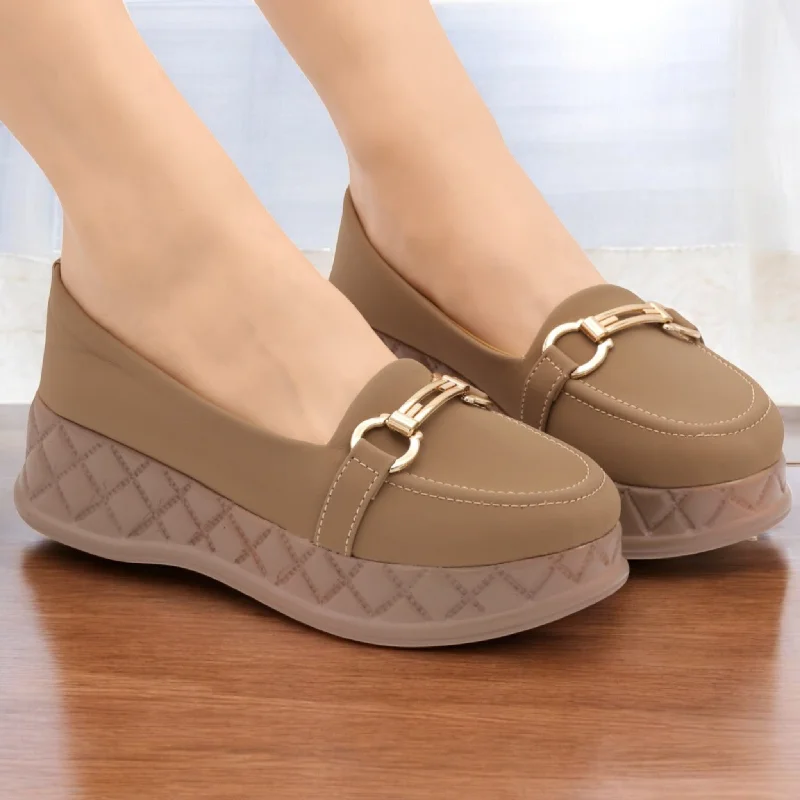 Men's slippers with a memory foam insole M0477 wedge pump
