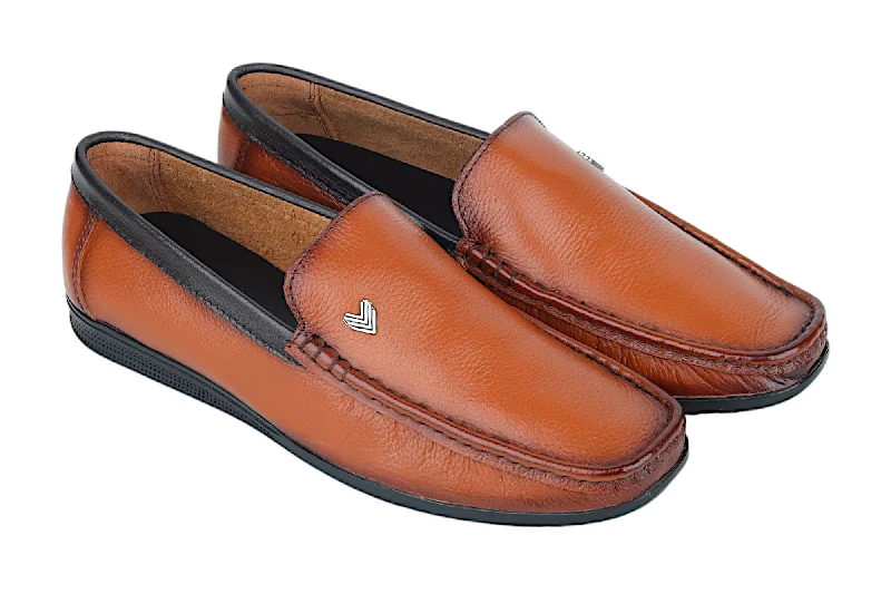 Men's loafers with a tassel front for a classic look Men's loafers with a tassel front for a classic look Mens Leather Loafer Shoe 910705 Men's loafers with a tassel front for a classic look Men's loafers with a tassel front for a classic look Mens Leather Loafer Shoe 910705