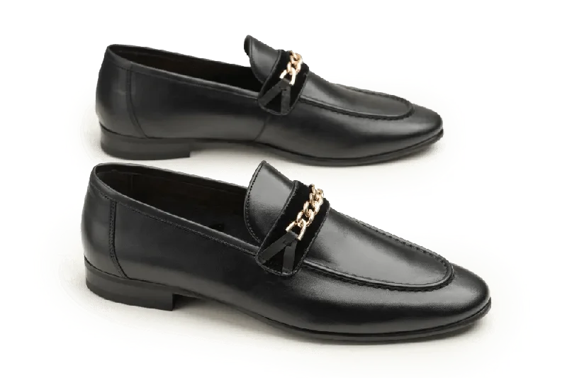 Men's loafers with a pointed toe for a stylish appearance Men's loafers with a pointed toe for a stylish appearance LOGO 10070 BKA Men's loafers with a pointed toe for a stylish appearance Men's loafers with a pointed toe for a stylish appearance LOGO 10070 BKA
