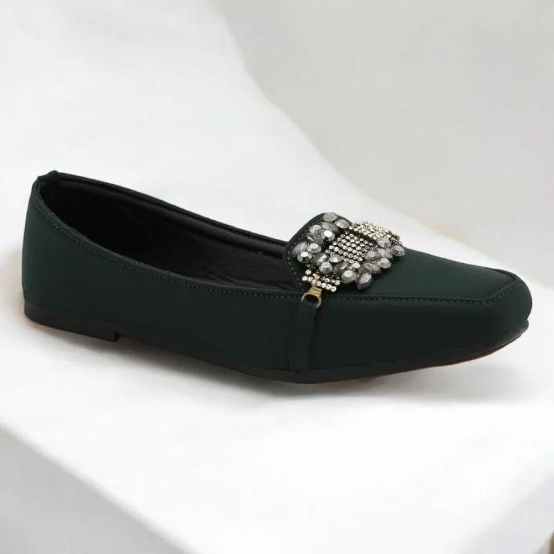 Men's slippers with a non - slip outsole for safety M0520 flat pump