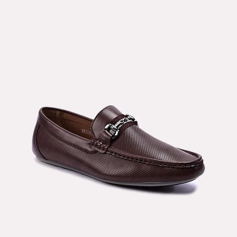 Men's loafers with a tassel front for a classic look Men's loafers with a tassel front for a classic look Wallace Brown Perforated Horsebit Loafers 0130857 Men's loafers with a tassel front for a classic look Men's loafers with a tassel front for a classic look Wallace Brown Perforated Horsebit Loafers 0130857