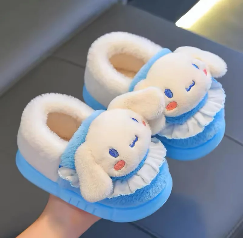 Men's slippers with a logo patch on the side Kids comfy fur