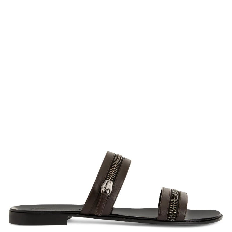 Men's loafers with a leather lining for comfort Men's loafers with a leather lining for comfort Giuseppe Zanotti Brad Men's loafers with a leather lining for comfort Men's loafers with a leather lining for comfort Giuseppe Zanotti Brad