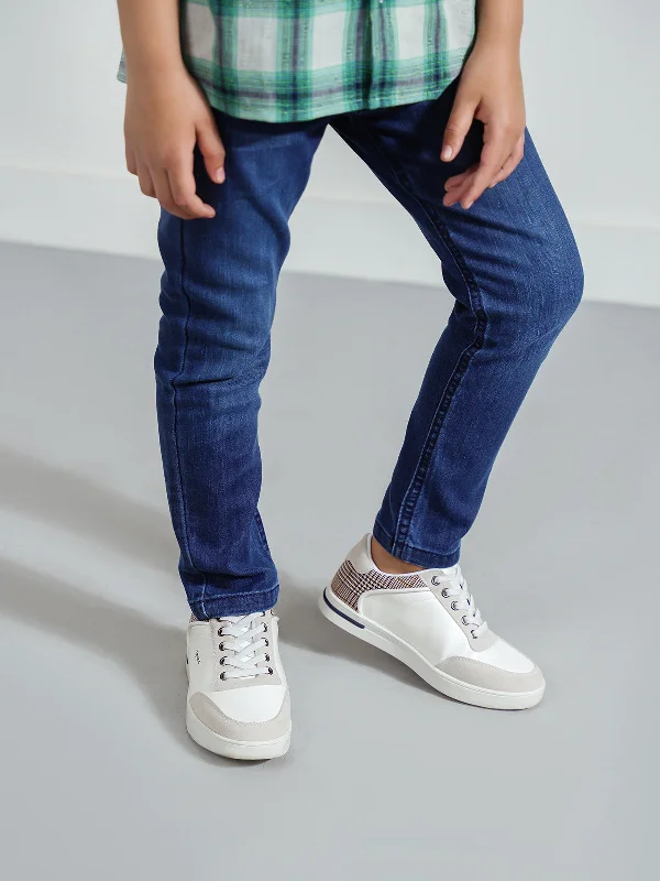 Men's sandals in a neutral color like black or brown Men's sandals in a neutral color like black or brown "AYUKA" Slim Fit Denim Jeans Men's sandals in a neutral color like black or brown Men's sandals in a neutral color like black or brown "AYUKA" Slim Fit Denim Jeans