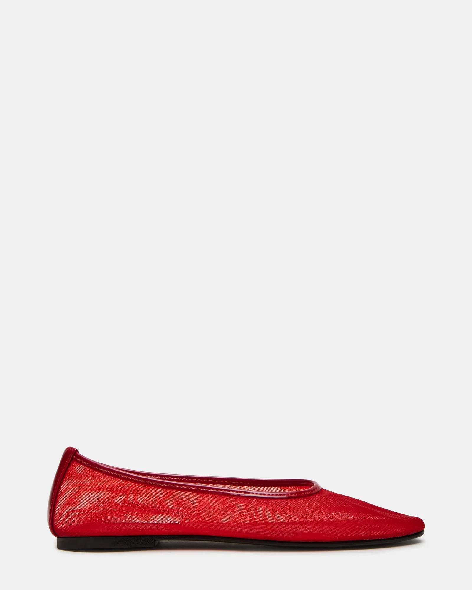 Men's loafers with a perforated leather upper for ventilation Men's loafers with a perforated leather upper for ventilation MEADOWW RED Men's loafers with a perforated leather upper for ventilation Men's loafers with a perforated leather upper for ventilation MEADOWW RED