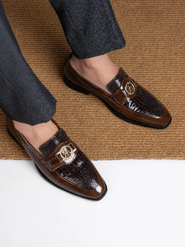 Men's casual sneakers with a mesh upper Alberto Torresi Wedding BrownPatent Shoe With Metal Accent Men's casual sneakers with a mesh upper Alberto Torresi Wedding BrownPatent Shoe With Metal Accent