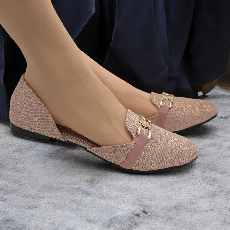 Men's slippers with a stretchy side panel for a better fit M0545 flat pump