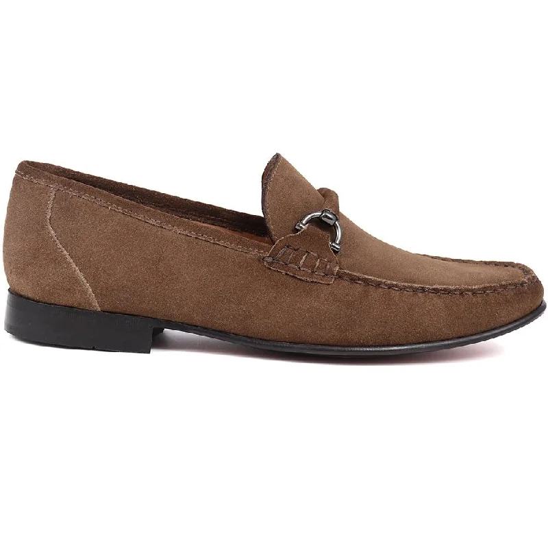 Men's casual shoes with a low - profile design Ramsgate Suede Loafers - RAMSGATE / 323 413 Men's casual shoes with a low - profile design Ramsgate Suede Loafers - RAMSGATE / 323 413
