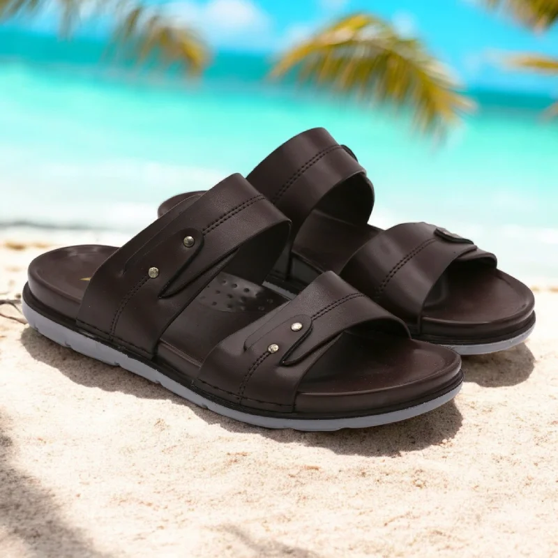 Men's slippers with a stretchy side panel for a better fit Revo17 men slipper