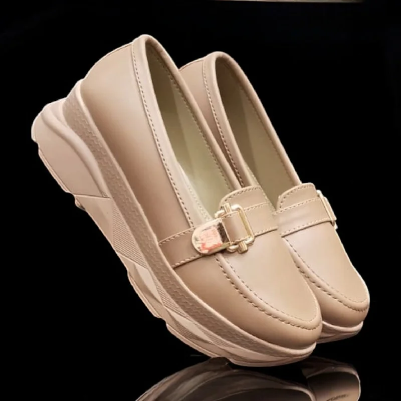 Men's slippers with a soft, flexible sole M0439 wedge pump