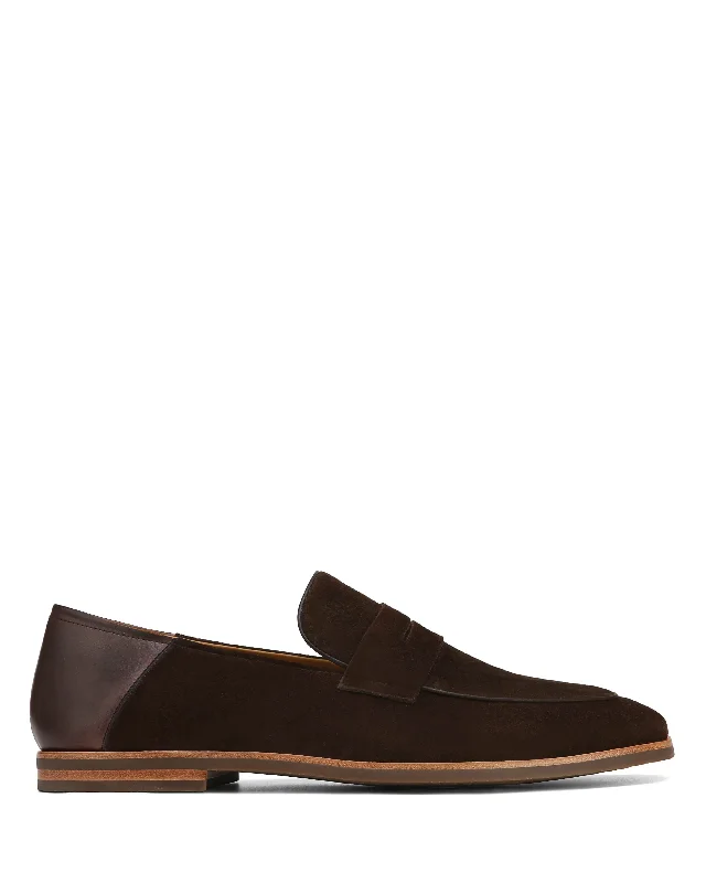 Men's loafers with a smooth leather finish Men's loafers with a smooth leather finish Giacomo Dark Brown Suede Men's loafers with a smooth leather finish Men's loafers with a smooth leather finish Giacomo Dark Brown Suede