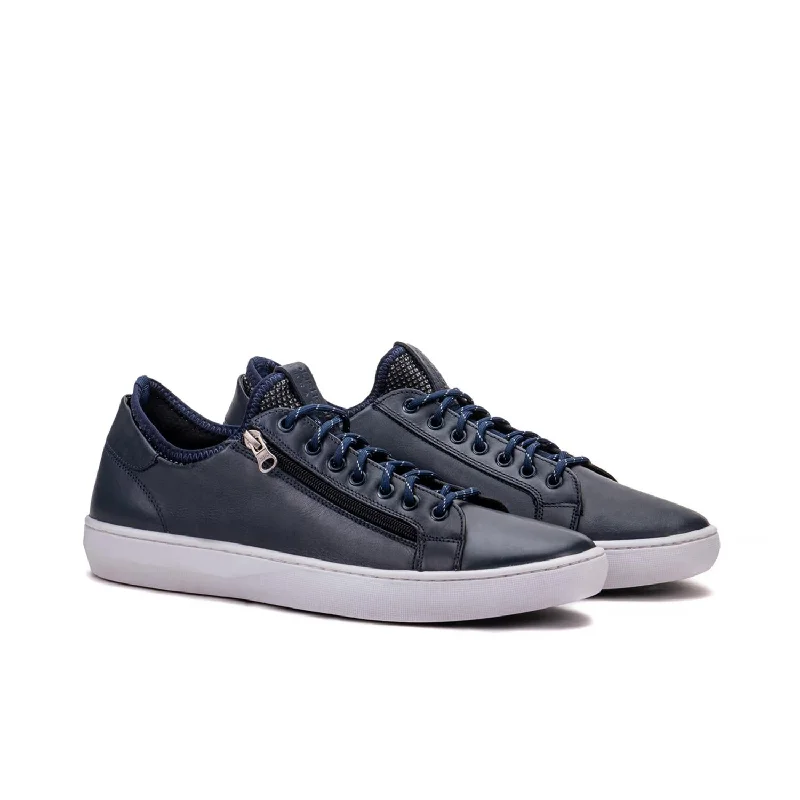 Men's loafers with a cushioned footbed Men's loafers with a cushioned footbed Men's Pikes Peak Shoes In Navy Men's loafers with a cushioned footbed Men's loafers with a cushioned footbed Men's Pikes Peak Shoes In Navy