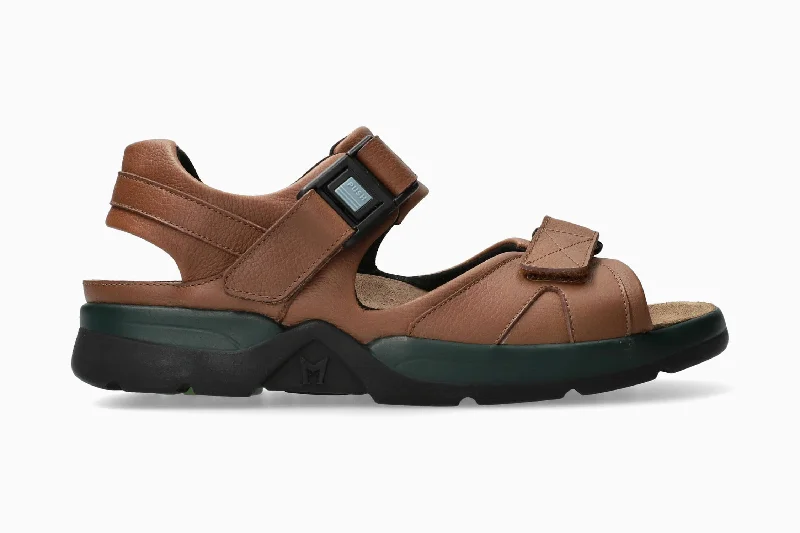 Men's sandals with a wide strap for support Men's sandals with a wide strap for support Shark Fit - Chestnut Nevada Men's sandals with a wide strap for support Men's sandals with a wide strap for support Shark Fit - Chestnut Nevada