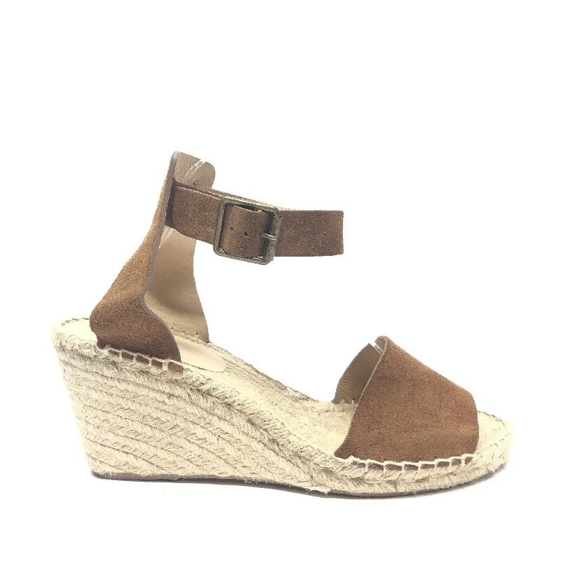 Men's sandals with a wide strap for support Men's sandals with a wide strap for support Sandals Heels Wedge By J. Crew Size: 10 Men's sandals with a wide strap for support Men's sandals with a wide strap for support Sandals Heels Wedge By J. Crew Size: 10