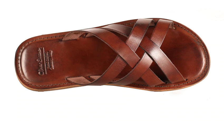 Men's sandals with a contrast stitching detail Men's sandals with a contrast stitching detail Oliver Sweeney Breguzzo Leather Sandals - Brown Men's sandals with a contrast stitching detail Men's sandals with a contrast stitching detail Oliver Sweeney Breguzzo Leather Sandals - Brown