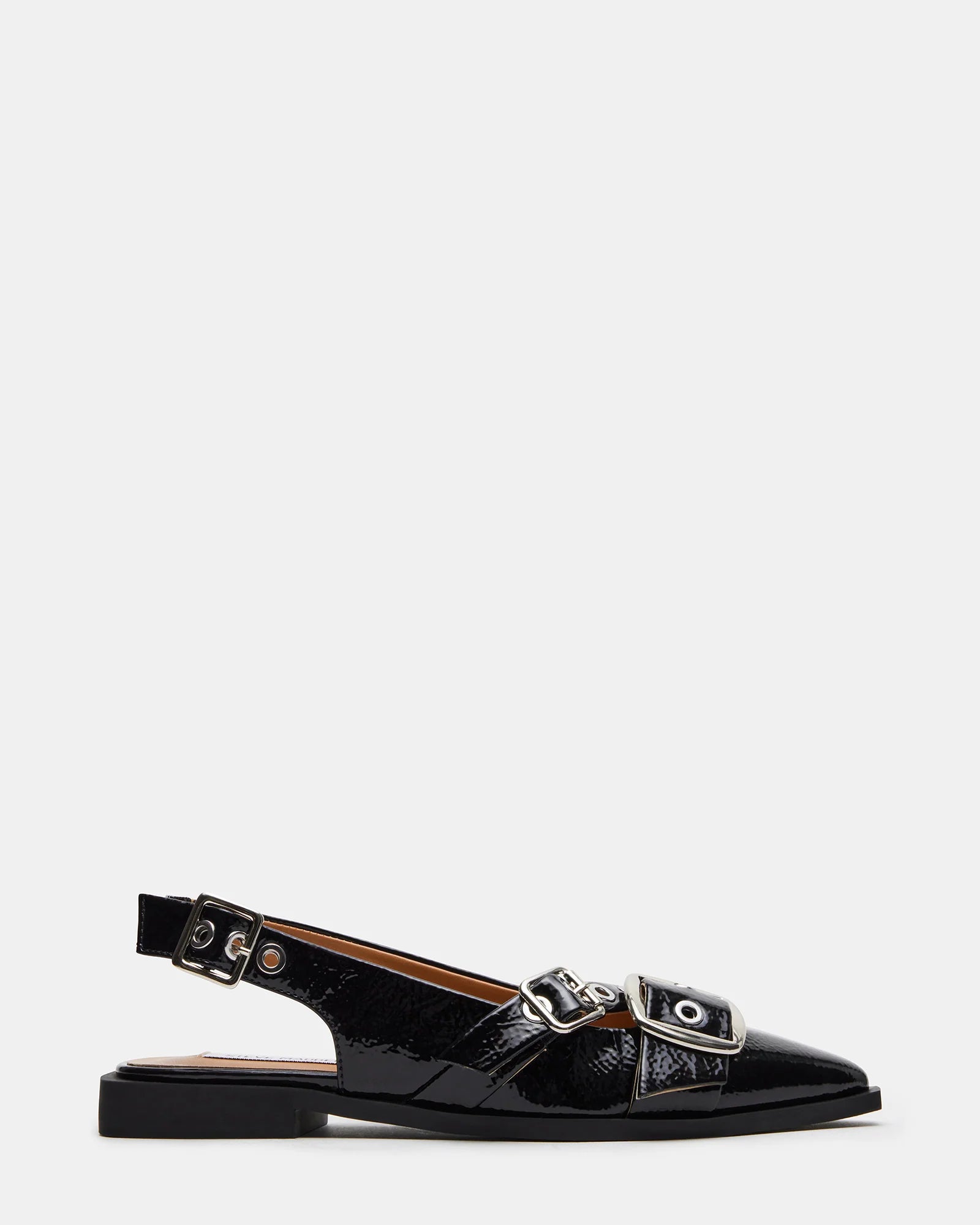 Men's loafers with a low - heeled design Men's loafers with a low - heeled design GUTZY BLACK PATENT Men's loafers with a low - heeled design Men's loafers with a low - heeled design GUTZY BLACK PATENT