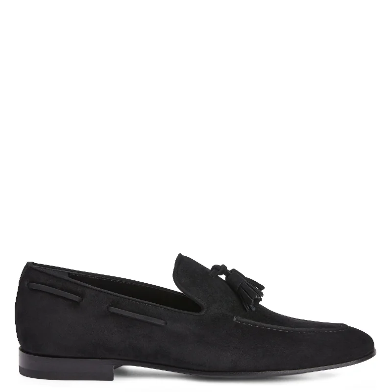Men's loafers with a tassel front for a classic look Men's loafers with a tassel front for a classic look Giuseppe Zanotti Eloys Men's loafers with a tassel front for a classic look Men's loafers with a tassel front for a classic look Giuseppe Zanotti Eloys