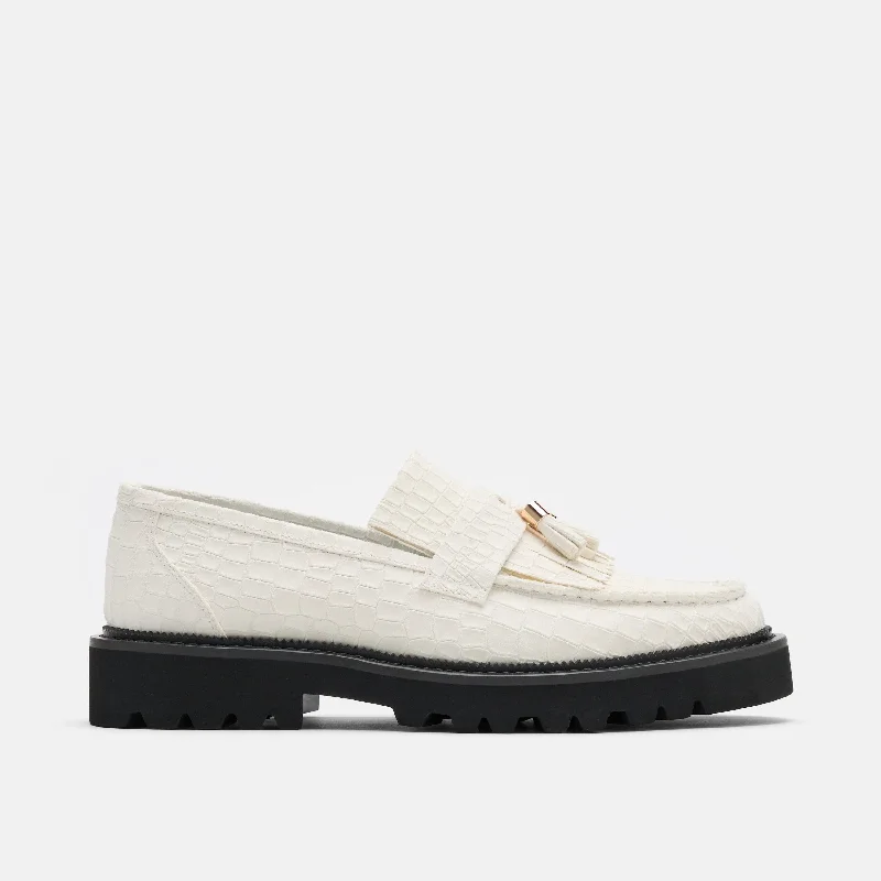 Men's loafers with a smooth leather finish Men's loafers with a smooth leather finish Journey White Croc Suede Lug Tassel Loafer Men's loafers with a smooth leather finish Men's loafers with a smooth leather finish Journey White Croc Suede Lug Tassel Loafer
