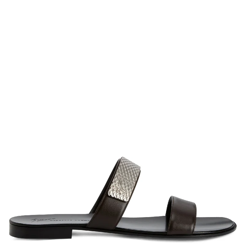Men's loafers with a smooth leather finish Men's loafers with a smooth leather finish Giuseppe Zanotti Zak Men's loafers with a smooth leather finish Men's loafers with a smooth leather finish Giuseppe Zanotti Zak