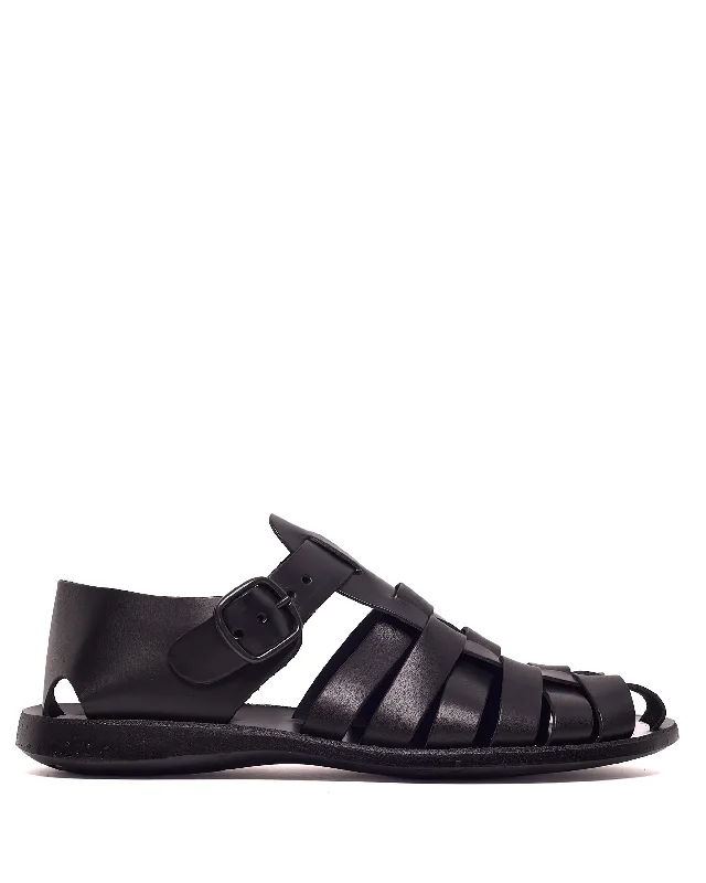 Men's sandals in a neutral color like black or brown Men's sandals in a neutral color like black or brown Kofi Leather Black Men's sandals in a neutral color like black or brown Men's sandals in a neutral color like black or brown Kofi Leather Black