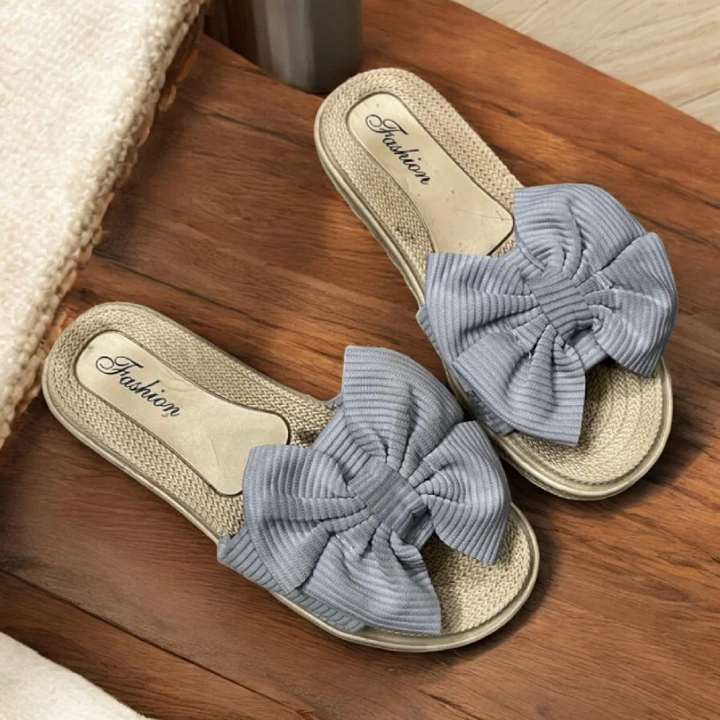 Men's plush slippers with a faux fur lining Grey bow slipper