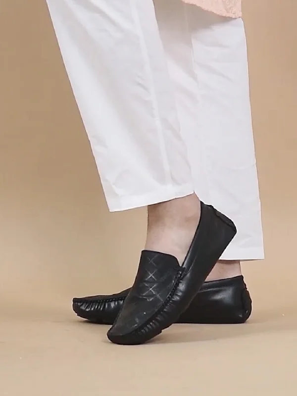 Men's casual shoes with a soft insole for cushioning Men Black Textured Design Casual Classic Slip On Driving Loafer and Moccasins Men's casual shoes with a soft insole for cushioning Men Black Textured Design Casual Classic Slip On Driving Loafer and Moccasins