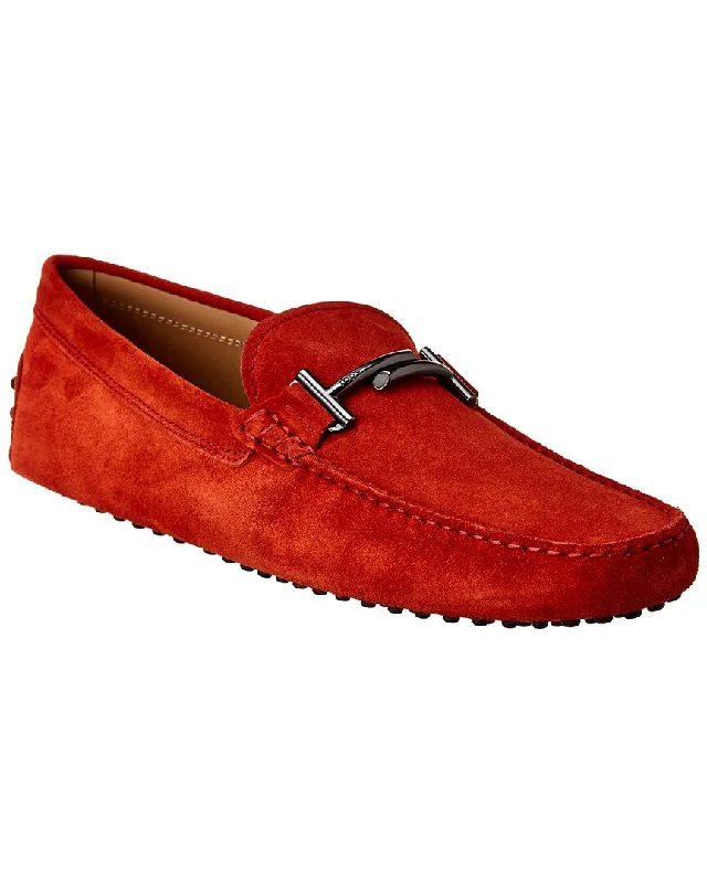 Men's loafers with a perforated leather upper for ventilation Men's loafers with a perforated leather upper for ventilation TOD’s Gommino Suede Driver Men's loafers with a perforated leather upper for ventilation Men's loafers with a perforated leather upper for ventilation TOD’s Gommino Suede Driver