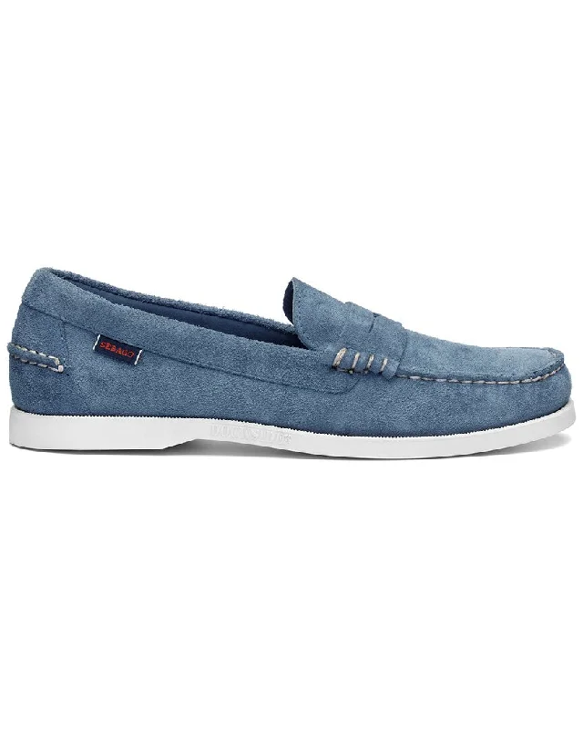 Men's loafers with a perforated leather upper for ventilation Men's loafers with a perforated leather upper for ventilation Sebago Dan Boat Flesh Out Leather Boat Shoe