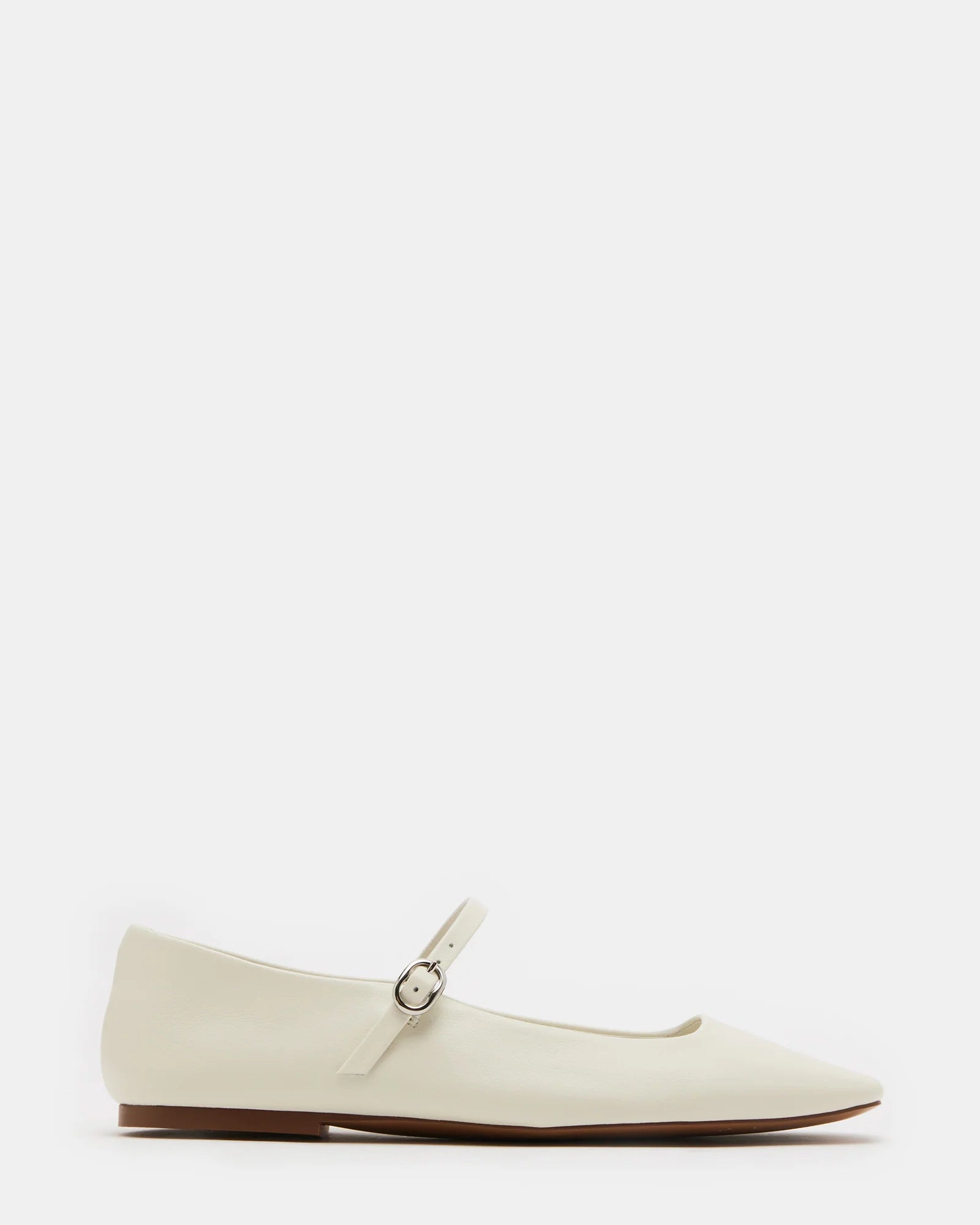 Men's loafers with a moc - toe design Men's loafers with a moc - toe design MAPLE NATURAL LEATHER Men's loafers with a moc - toe design Men's loafers with a moc - toe design MAPLE NATURAL LEATHER