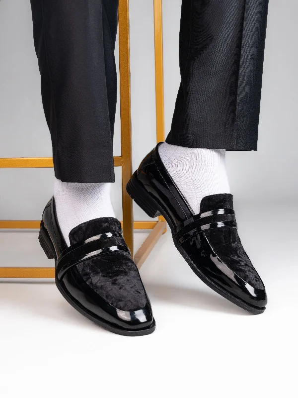 Men's loafers with a tassel front for a classic look Men's loafers with a tassel front for a classic look Alberto Torresi Wedding Black Patent Suede Shoes Men's loafers with a tassel front for a classic look Men's loafers with a tassel front for a classic look Alberto Torresi Wedding Black Patent Suede Shoes