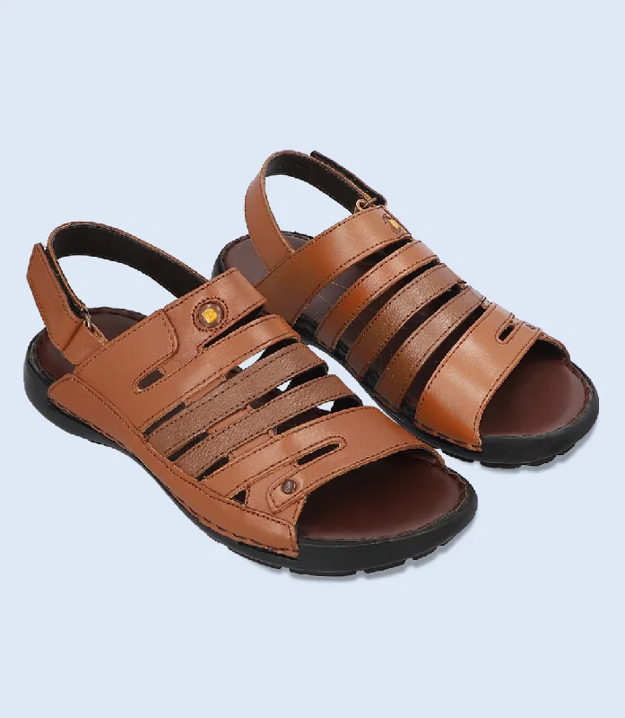 Men's sandals with a toe post design Men's sandals with a toe post design BM5857-TAN-Men Sandal Men's sandals with a toe post design Men's sandals with a toe post design BM5857-TAN-Men Sandal