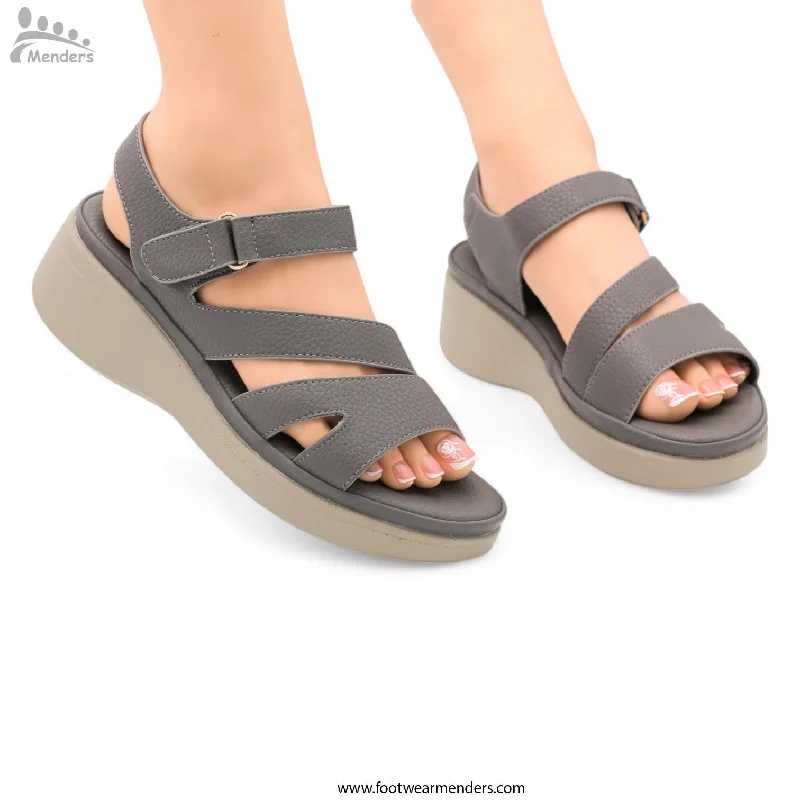 Men's slippers with a pointed toe for a stylish appearance Cm8981 comfy sandal